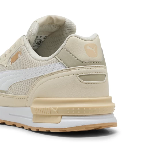 Кросівки жіночі PUMA Graviton Alpine Snow White-Warm Beige