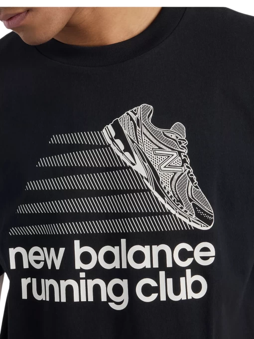 Футболка чоловіча New Balance Athletics Running Club чорного кольору